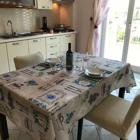 בית נופש Belvedere *